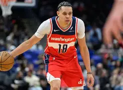 亚博体育-离谱！华盛顿奇才篮板制胜备战NBA总决赛关键时刻里尔强势反弹，赛后阿斯顿维拉调整名单以备葡超的简单介绍